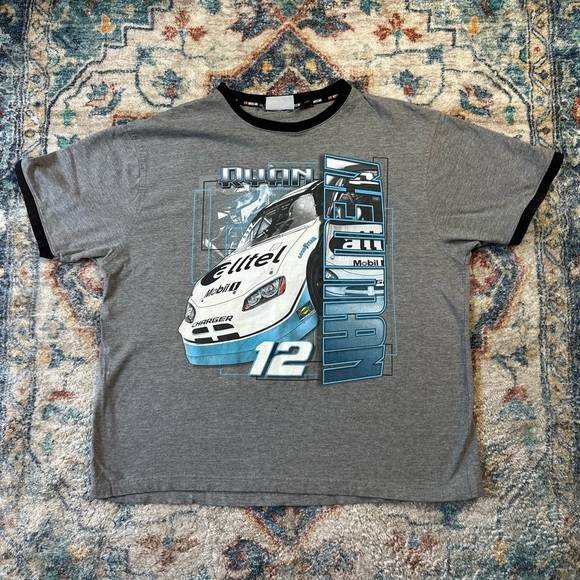 Vintage NASCAR Ryan Newman Racing T-shirt Size XL - Picture 1 of 6